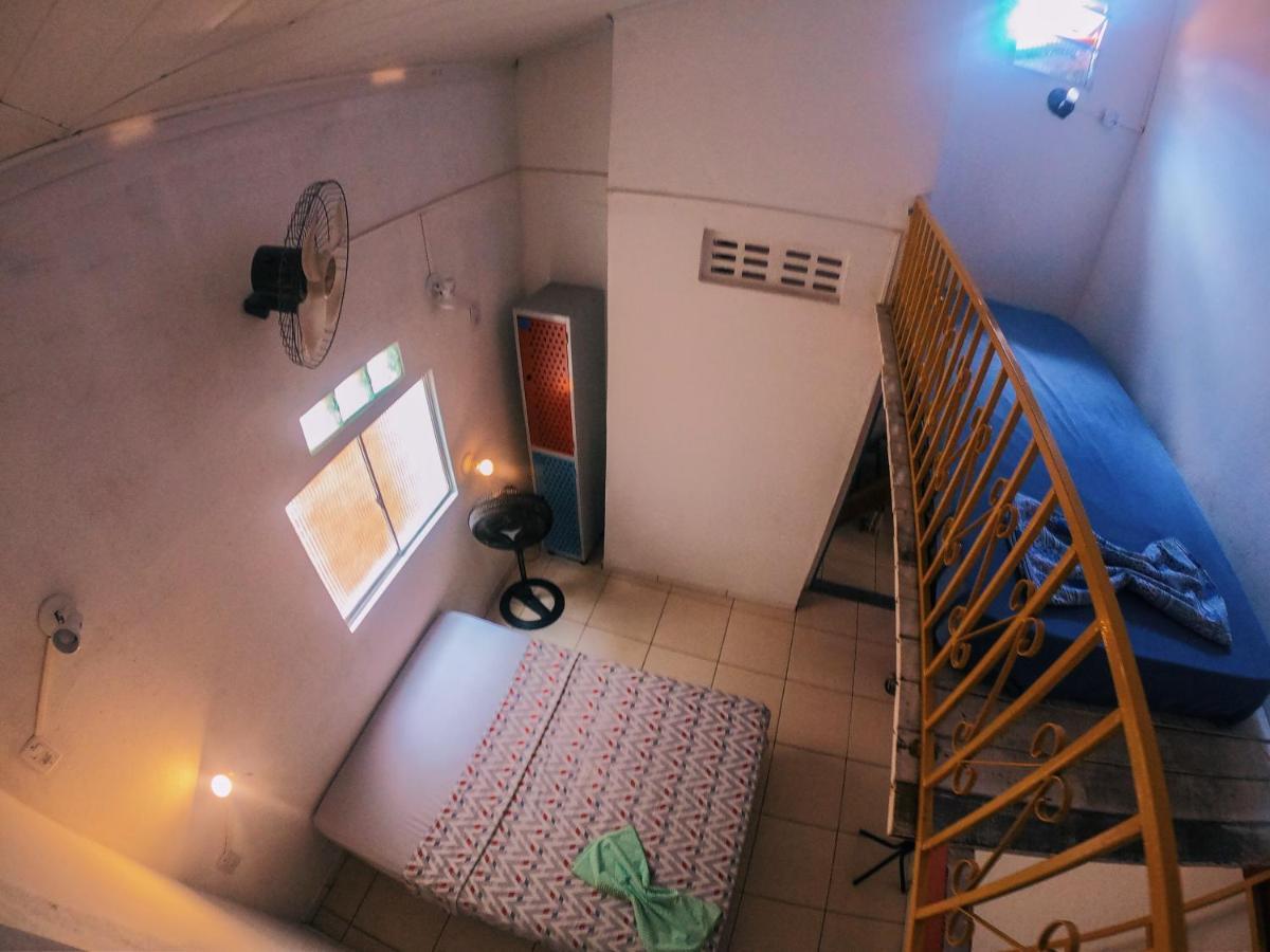 Viela Hostal *